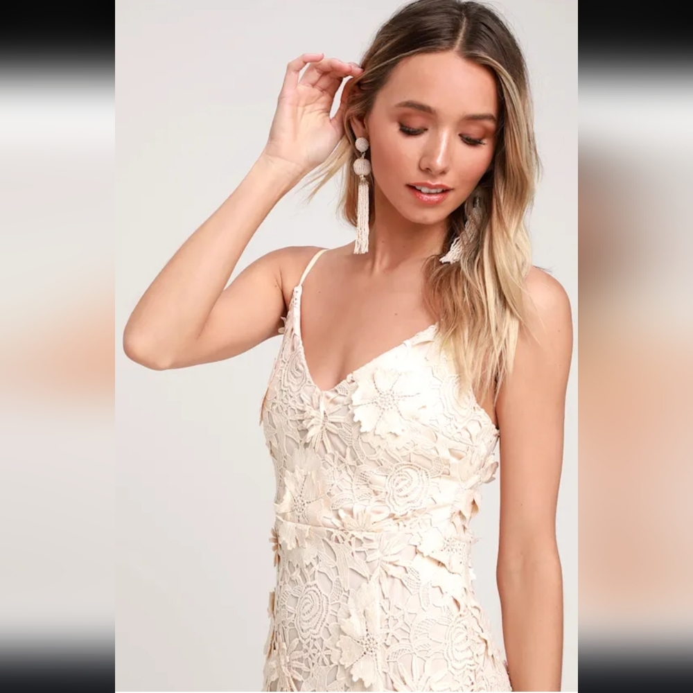 Nwot Lulu's Steal Your Heart Ivory  Crochet Floral Lace Midi Bridal Dress - Picture 6 of 17
